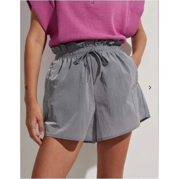 VARLEY | Gray Tulair High Rise Short  Shimmer Shell Gray Nylon | Extra Small - Picture 1 of 6